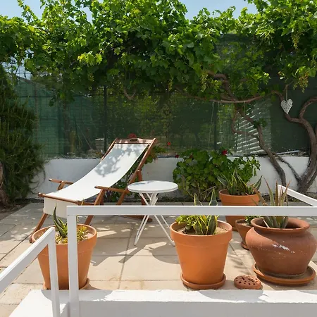 Hébergement de vacances Vamare Beachfront House Gennadi