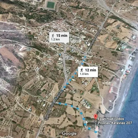 Vamare Beachfront House بيت للعطل